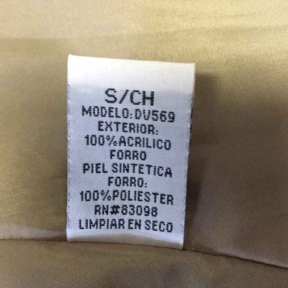 Faux fur vest - Picture 5 of 7